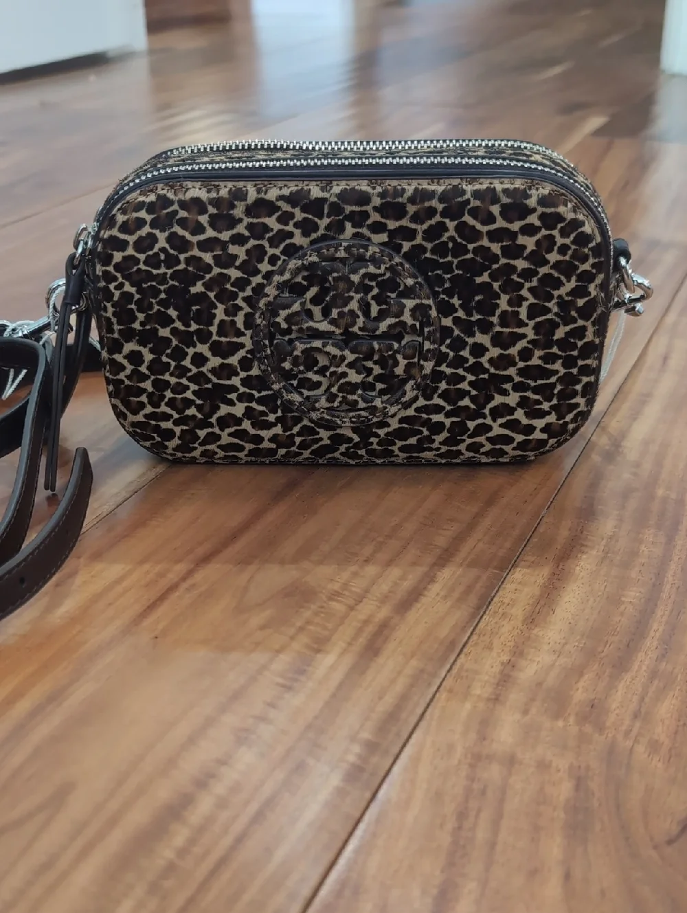 Tory Burch Miller Mini Leopard Print Calf Hair Crossbody + Dust & Gift Bag Nwt❤️